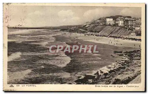 Cartes postales Le Portel Gros Temps sur la Digue