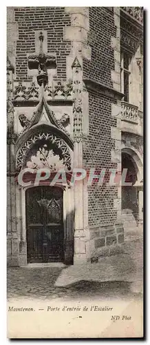 Cartes postales Chateau de Maintenon Porte d entree de I Escalier