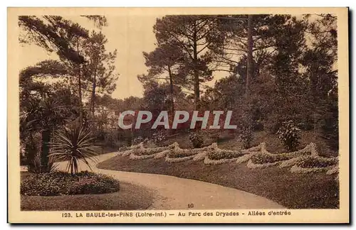 Cartes postales La Baule les Pins Au Parc des Drades Allees d entree