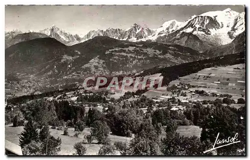 Cartes postales moderne Combloux Vue generale et la Chaine du Mont Blanc