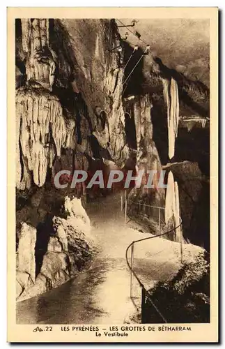 Cartes postales Les Pyrenees Les Grottes De Betharrem Le Vestibule