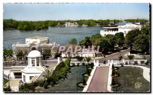 Cartes postales Enghien les Bains Le Jardin du Grand Hotel et Vue sur le Lac