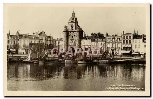 Cartes postales La Rochelle Le Pont et la Tour de l Horloge Bateaux