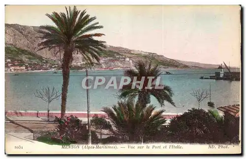 Cartes postales Menton Vue sur le Port et l ltalie