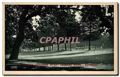 Cartes postales Paris Bords du bois de Boulogne