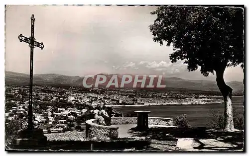 Ansichtskarte AK La Garoupe La table d orientation Vue panoramique sur Antibes Au fond la Chaine des Alpes