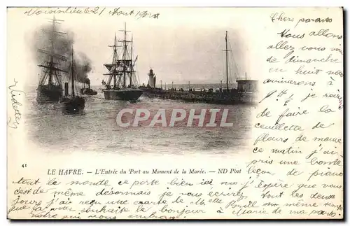 Cartes postales Le Havre L Entree du Port au Moment de La Maree Bateau