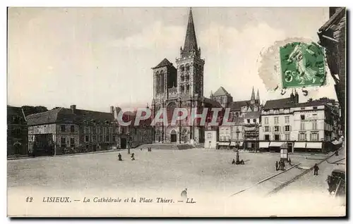 Ansichtskarte AK Lisieux La Cathedrale et la Place Thiers