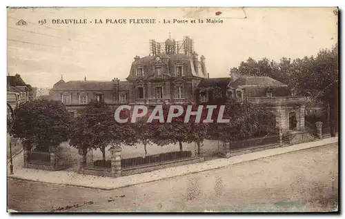 Ansichtskarte AK Deauville La Plage Fleurie La Poste et la Mairie