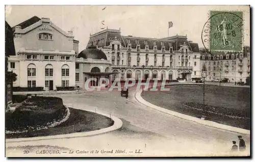 Cartes postales Cabourg Le Casino et le Grand Hotel