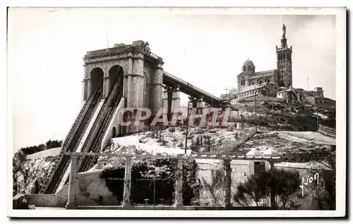 Ansichtskarte AK Marseille (Bouches du Rhone) Notre Dame de la Garde Les Ascenseurs