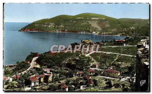 Cartes postales moderne La Napoule Vue sur le Chateau d Agecroft et la baie de Theoule