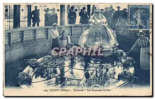 Cartes postales Vichy Source La Grande Grille