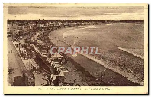 Cartes postales Les Sables D Olonne Le Remblai et la Plage