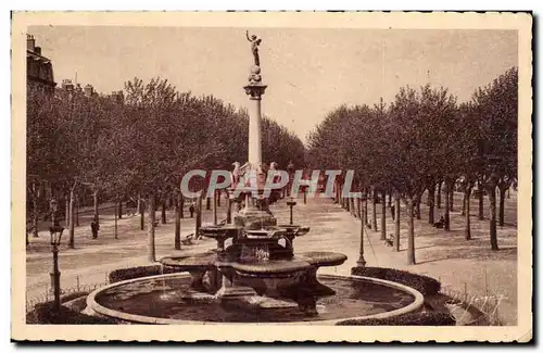 Ansichtskarte AK Valence Les Boulevards Fontaine