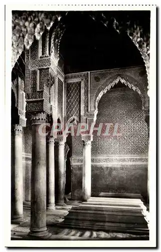 Cartes postales Marrakech Interieur des Tombeaux Saadiens
