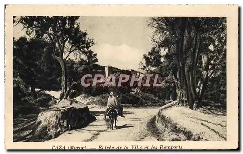 Ansichtskarte AK Taza Entree de la Ville et les Remparts Maroc