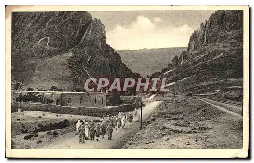 Cartes postales L Algerie Terre accueillante aux sites inoubliables au climat ideal vous convio aux fetes de son