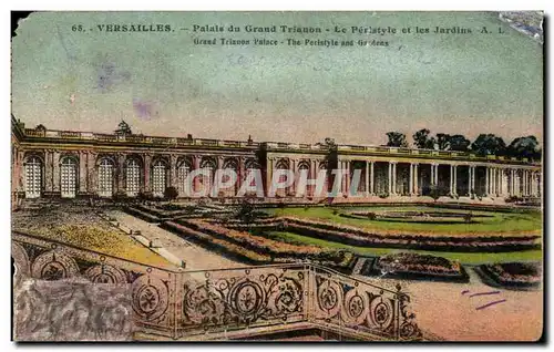 Cartes postales Versailles Palais du Grand Tranon Le Peristyle et les Jardins