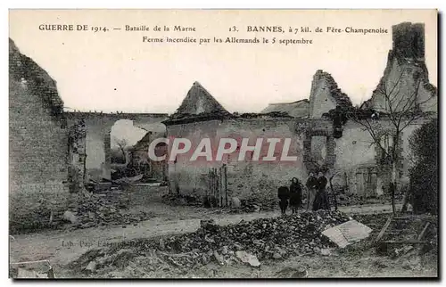 Ansichtskarte AK Guerre De Bataille de la Marne Bannes Fere Champenoise Ferme incendiee par les allemands