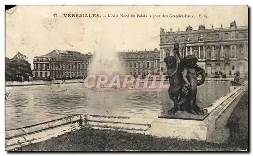 Cartes postales Versailles L Aile Nord du Palais le jour des Grandes Eaux