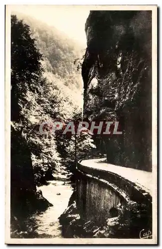 Cartes postales La Grande Chartreuse Entree du Desert Route de St Lauret du pont