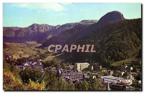 Cartes postales Le Mont Dore Vue generale vers le Capucin et le Sancy