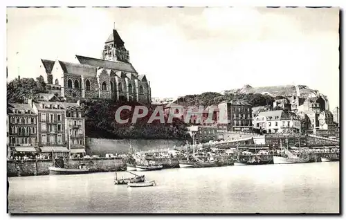 Cartes postales Le Treport L Eglise St Jacques et le Port Bateaux