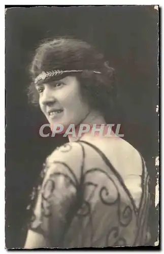 CARTE PHOTO Femme Folklore