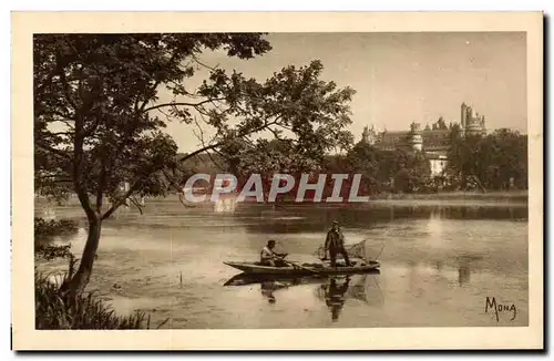 Ansichtskarte AK Chateau De Pierrefonds Le Chateau et l Etang The castle and the pond