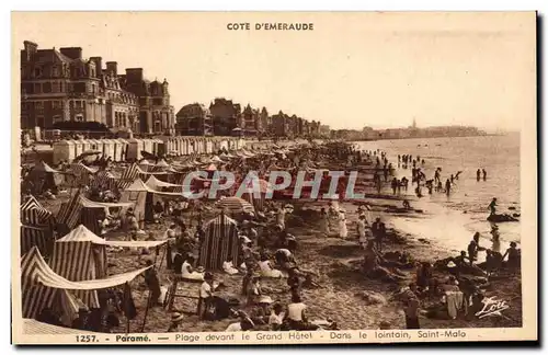 Cartes postales Parame Plage devant le Grand Hotel Dans le lointain Saint Malo