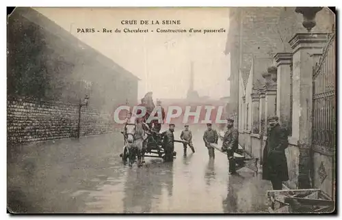 Cartes postales Crue De La Seine Paris Rue du Chevaleret Construction d une passerelle