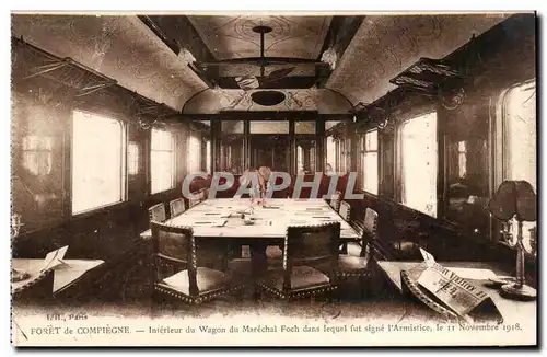 Cartes postales Foret de Compiegne Interieur du Wagon du Marechal Foch dans Iequel fut signe I Armistice le 11 N