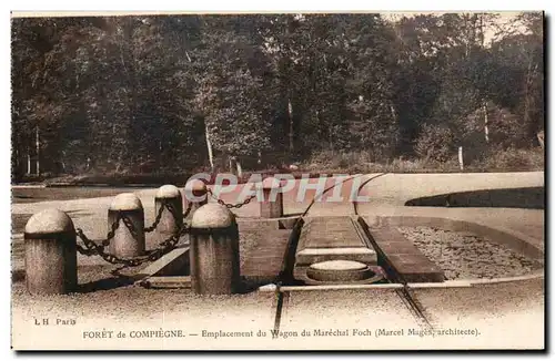 Ansichtskarte AK Foret de Compiegne Emplacement du Wagon du Marechal Foch Militaria