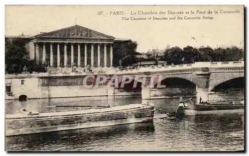 Ansichtskarte AK Paris La Chambre des Deputes et le Pont de la Concorde Peniche