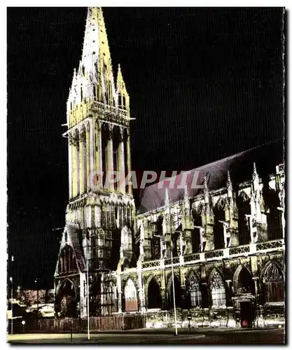 Ansichtskarte AK Caen L Eglise Saint Plerre illuminee