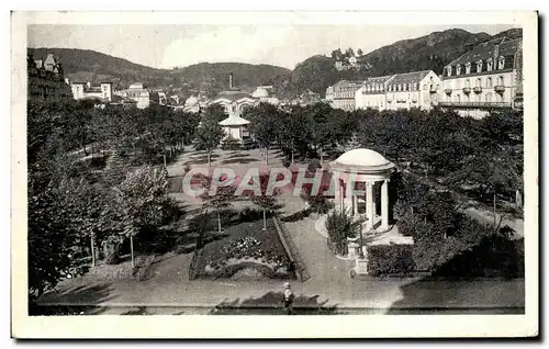 Cartes postales La Bourbule Jardins de I Etablissement Thermal