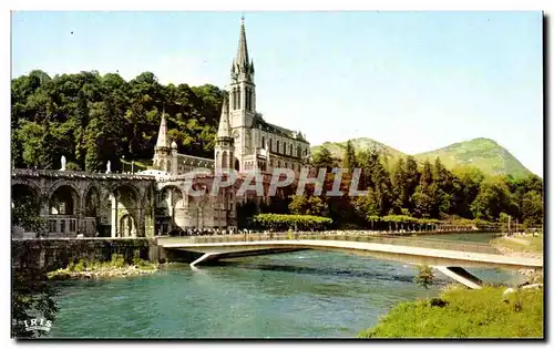 Ansichtskarte AK Lourdes La basilique le Gave e les nouveaux ponts