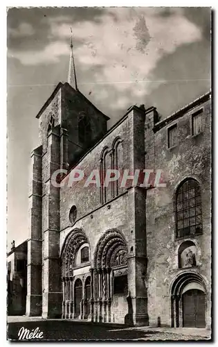 Ansichtskarte AK Avallon L Eglise Saint Lazare