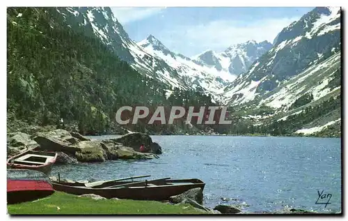 Cartes postales Le Lac de Gaube Alt 1800m et le Vignemale Alt 3298m