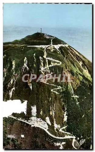 Cartes postales L Autoroute a gauche et la Voie Romain du Puy de Dome partant du Col de Ceyssat