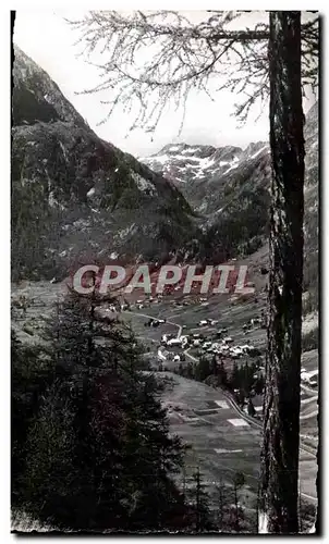 Cartes postales Massif du Mont Blanc Vallee de Vallorcine Au fond Vallon et Alguille de Berard