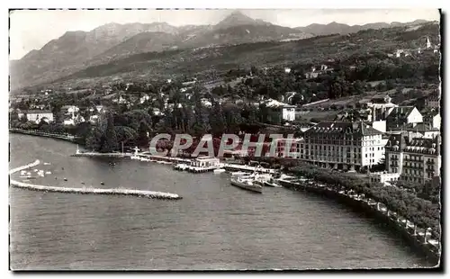 Ansichtskarte AK Evian les Bains Vue aerienne le port dans la fond la dent d Oche et les Memises