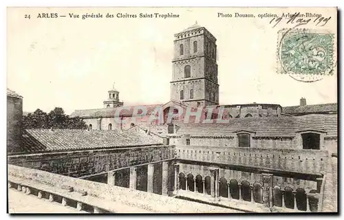 Ansichtskarte AK Arles Vue generale des Cloitres Saint Trophime