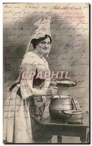 Cartes postales Specialites du pays Au Louvre comme au Vatican Les tripes de Caen Folklore Costume