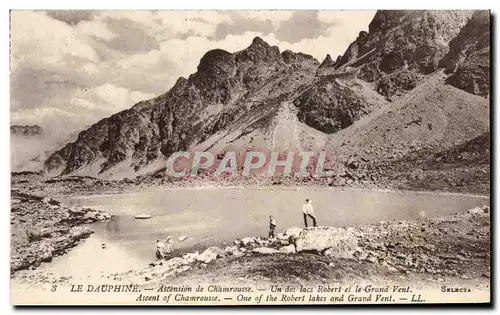 Cartes postales Le Dauphine Ascension de Chamrousse Un des lacs Robert et le Grand Vent