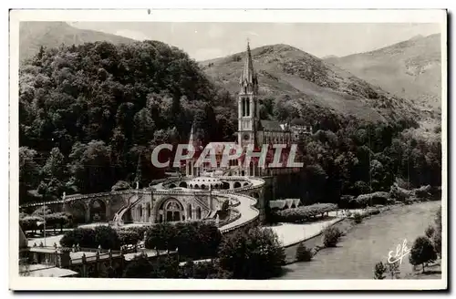 Cartes postales Pyrenees Ocean Lourdes Vue sur le Gave et la Basilique