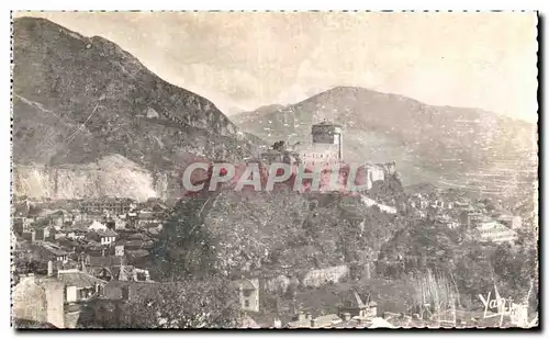 Cartes postales Lourdes Le Chateau Fort et les Monlagnes