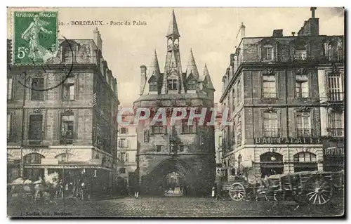 Cartes postales Bordeaux Porte du Palais Attelages