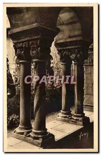 Cartes postales Elne Cathedrale Sainte Eulalie colonnes du Cloitre (Xll e et Xlll e siecles)